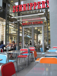 Schnippers_Outside