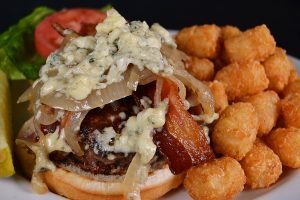 JDSGT burger low V closeDSC 2294f SIZED RF