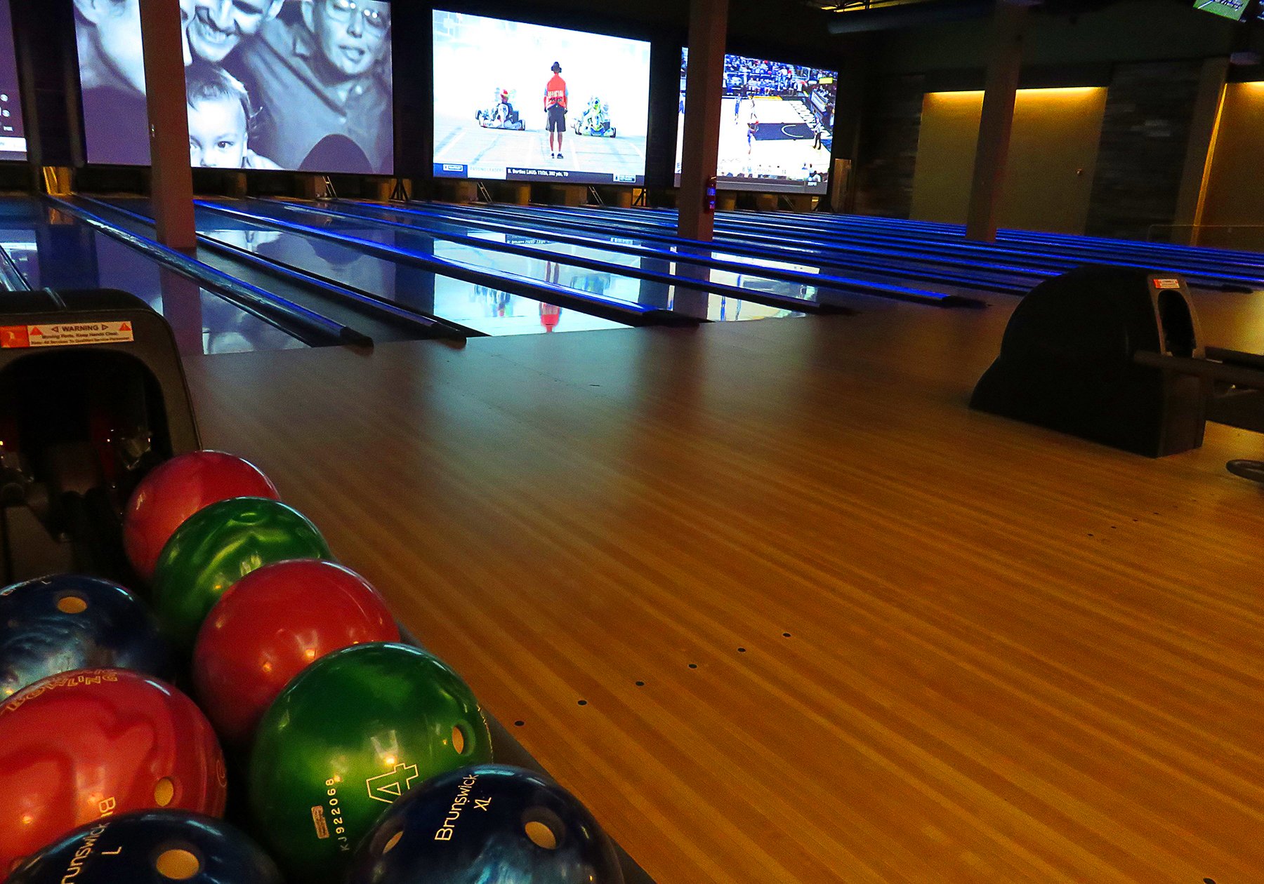 Lefty's Alley and Eats, Rehoboth Beach, Lewes, Delaware, Bowling