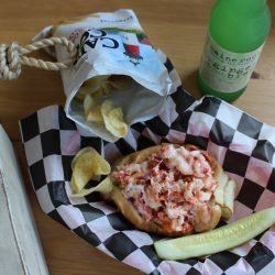 MASON'S famous lobster rolls food pic 3 crenhsized
