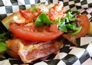 Mason's famous lobster rolls 2 lob baconcrenhsized