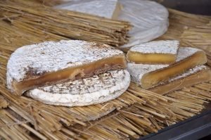 SOFT CHEESES Brie noir