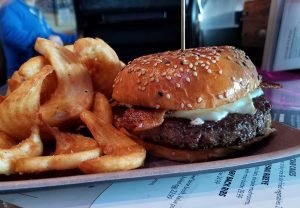 NALU RB 2 burger friescrenhsized
