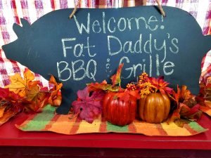 Fat Daddy's pig signcrenhsized