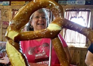 fat daddy 2 pretzel cathycrsized