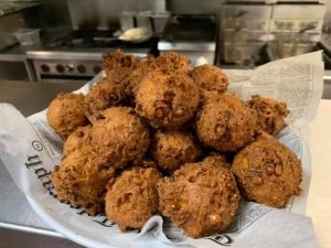 bushels 2 hushpuppies