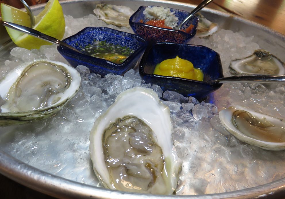 Chesapeake & Maine 5 oysters