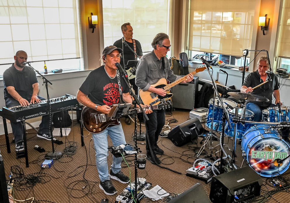 Earth Jam Band 2